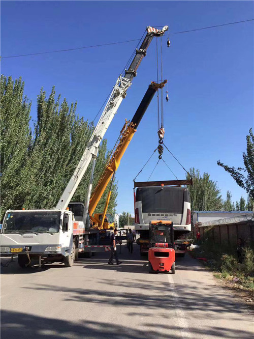 左权县港口集装箱搬运案例